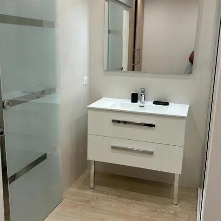 With Perfect Location And View * Αντίμπ
